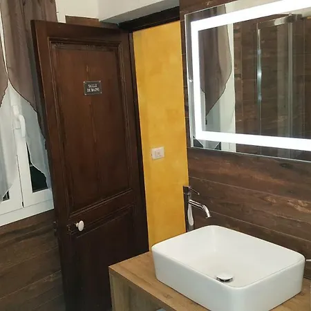 La Dimora Del Sacro Apartment *